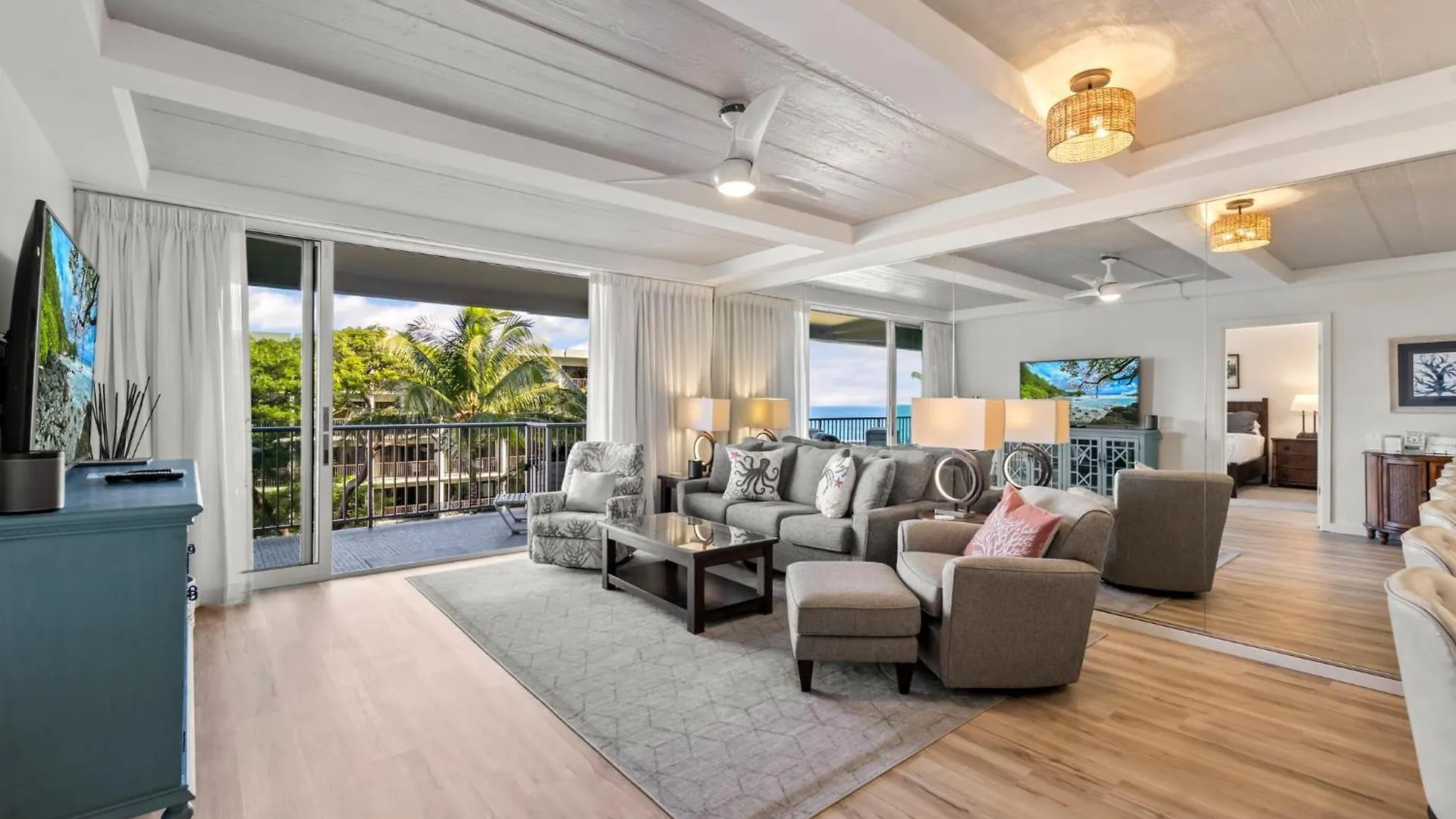 Apartamento Whaler Resort 508- Fully Remodeled Whaler Condo, Stunning Kaanapali Beach Black Rock View Lahaina